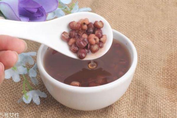 红豆薏米和什么搭配好 喝薏米红豆水最佳时间