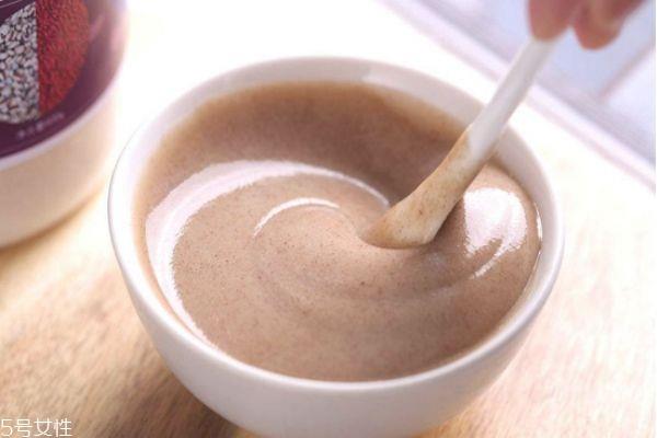 红豆薏米和什么搭配好 喝薏米红豆水最佳时间