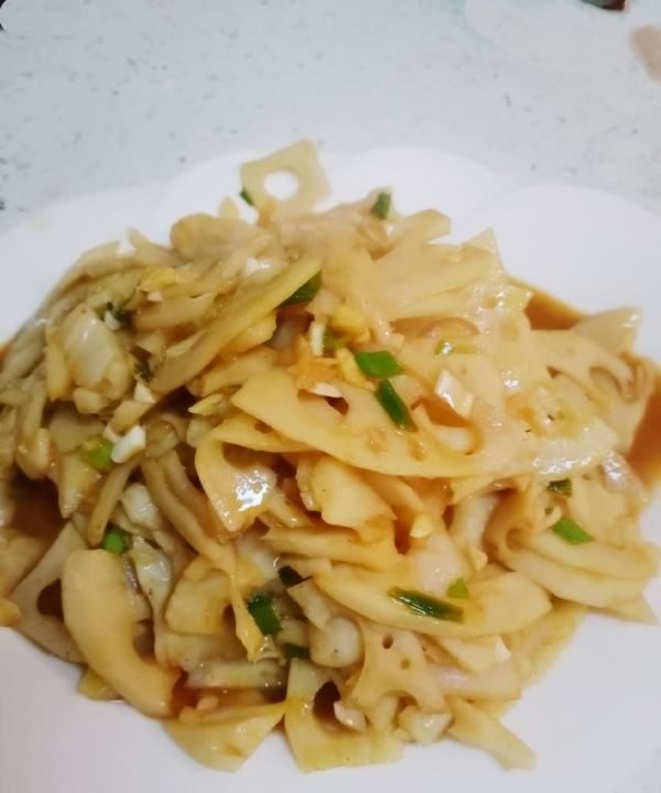 藕片怎么做好吃,藕片怎么炒好吃?图1