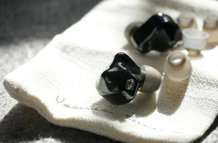 299元HIFI类耳机横向PK：威索尼可VS3对比KINERA SEED评测