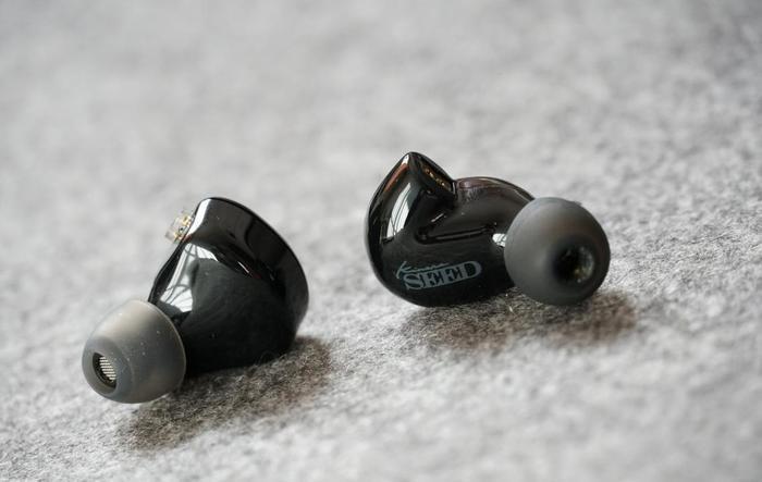 299元HIFI类耳机横向PK：威索尼可VS3对比KINERA SEED评测