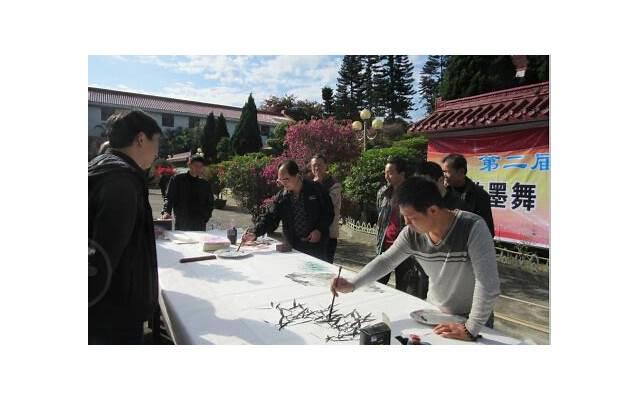 神墓人王篇，终于知道了神墓中辰祖和人王谁更厉害了