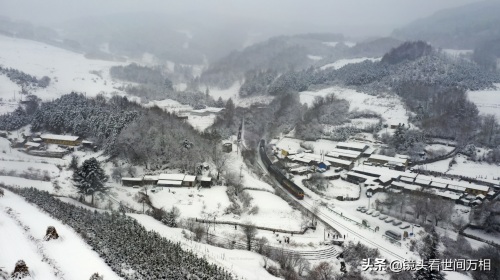 中国雪村吉林临江松岭,冰雪童话王国 你去过吗