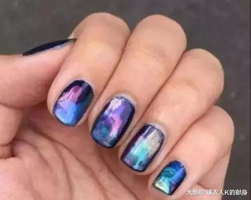 最安全健康的指甲油是哪种（指甲油篇哇塞原来指甲油有这么多种类）(8)