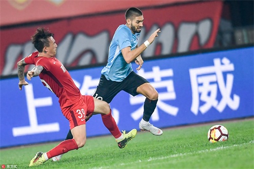 18赛季中超球星精选：卡拉斯科——晃倒过梅西的过人狂魔